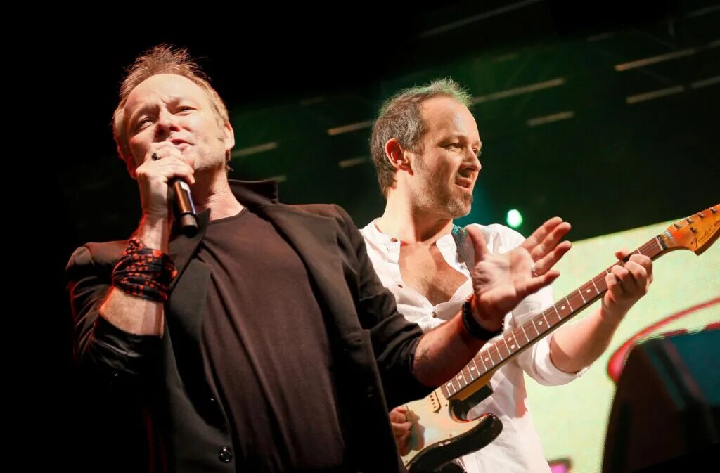 Cutting crew солист группы. Xavlegbmaoffasssitimiwoamndutroabcwapwaeiippohfffx группа. Cutting crew вокалист. Crew группа. Кевин макмайкл cutting crew.