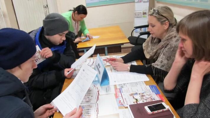 ярмарка вакансий в центре занятости. серовский центр занятости. свежие вакансии богдановича центр занятости. ярмарка вакансий. свежие вакансии богдановича центр занятости.