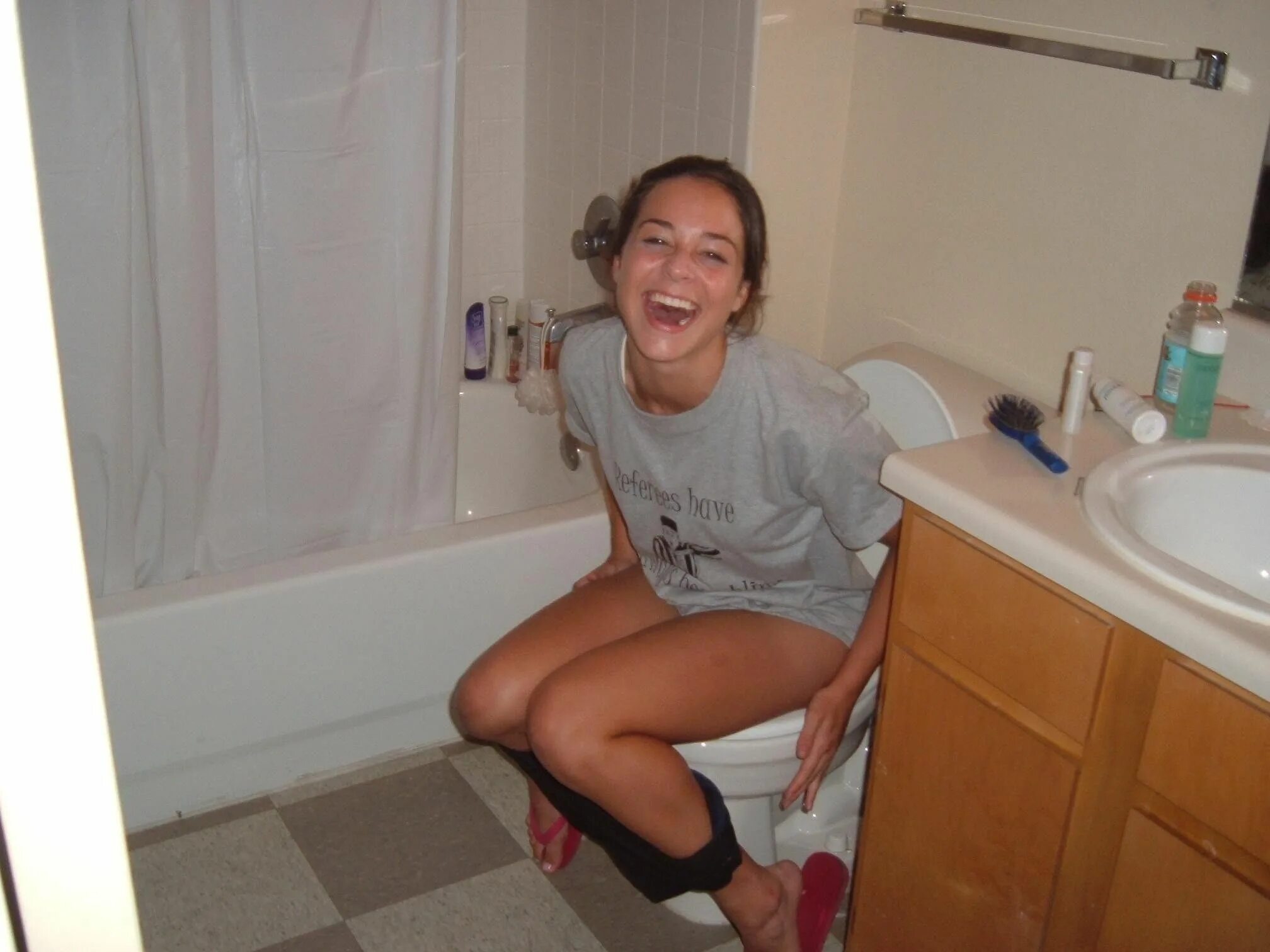 Фото Teen Girl Pee