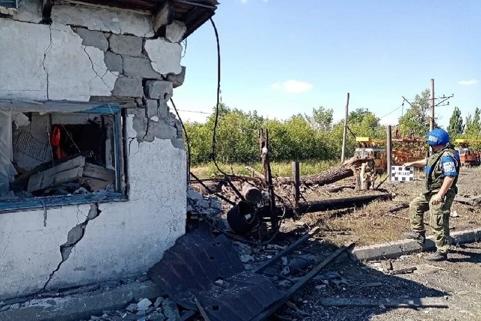 Город ровеньки лнр. Ровеньки луганская новости сегодня происшествия. Мэр города ровеньки лнр. Ровеньки луганская новости сегодня происшествия. Нижний нагольчик луганская область.