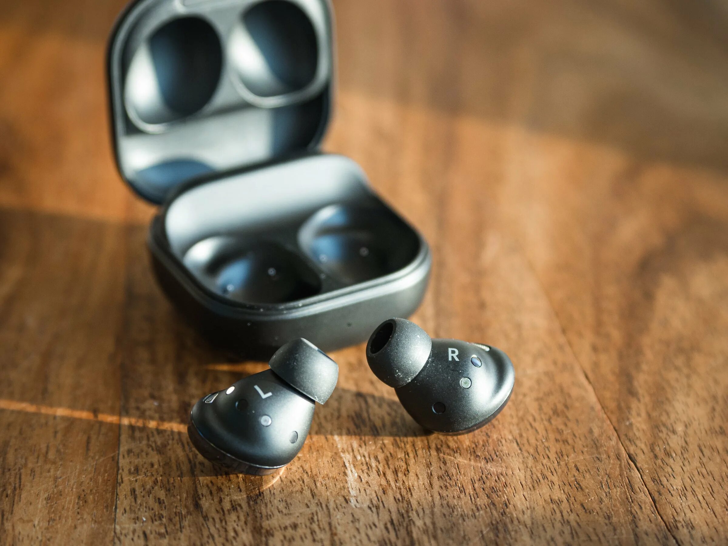 Samsung Buds 2. Samsung Galaxy Buds 2 Pro. Наушники самсунг Buds 2. Наушники для самсунг s21. Наушники buds pro обзор