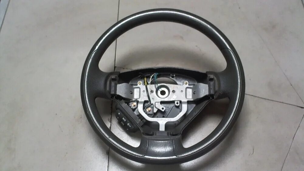 Руль suzuki every. Руль сузуки гранд витара 2005-2008. Руль сузуки гранд витара 2008. Рулевое колесо сузуки. Руль от сузуки.
