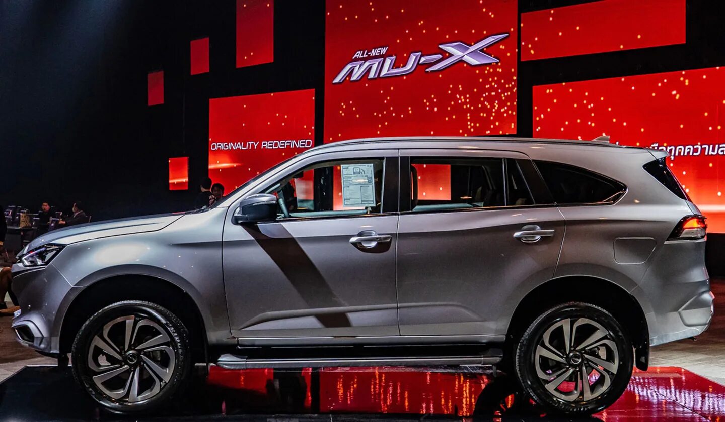 Mu x купить. Новый Исузу mu-x 2021. Исузу джип 2021 новый. Isuzu mu-x 2020. Новый джип Исузу 2022.