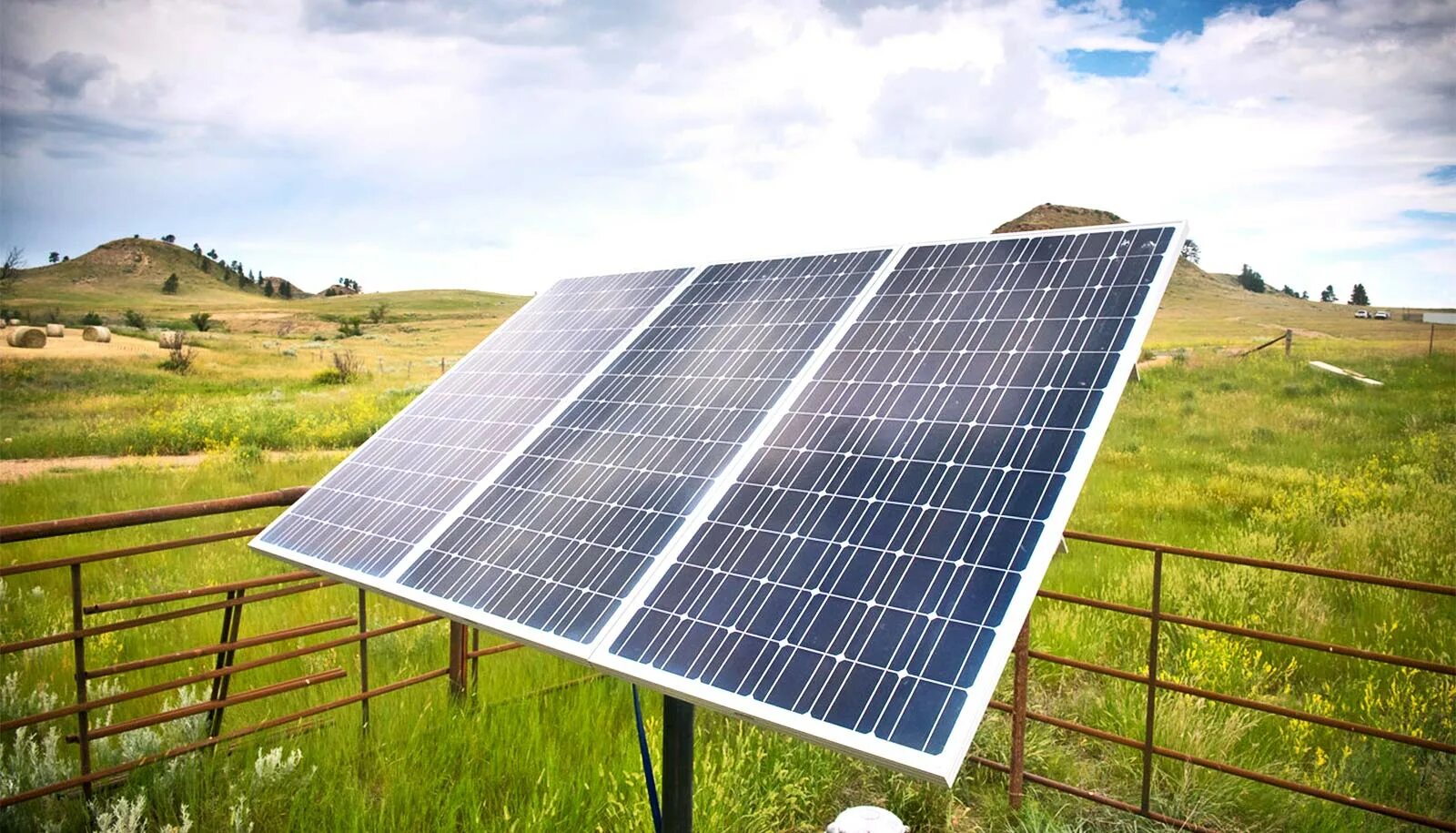 S by solar. Солар пробер. bluesun solar. солнечные панели в животноводстве. солнечные панели на природе.