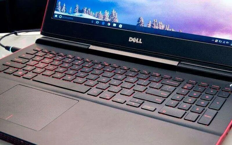 Dell 15 7000 gaming. Dell Inspiron 7000. Dell 15 7000. Игровой dell Inspiron 15 7000. Dell Inspiron 15 7000 Gaming клавиатура.