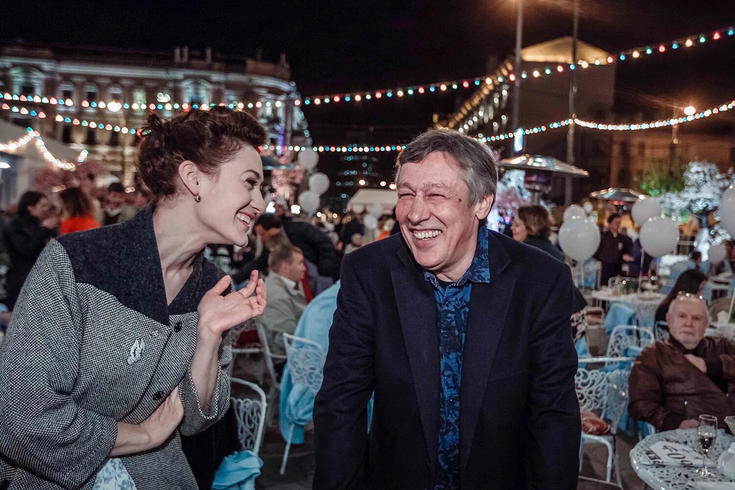 Современнику 65. Неюбилейный юбилей современника. Марина неёлова и волчек. Виа современник г. Виа современник.