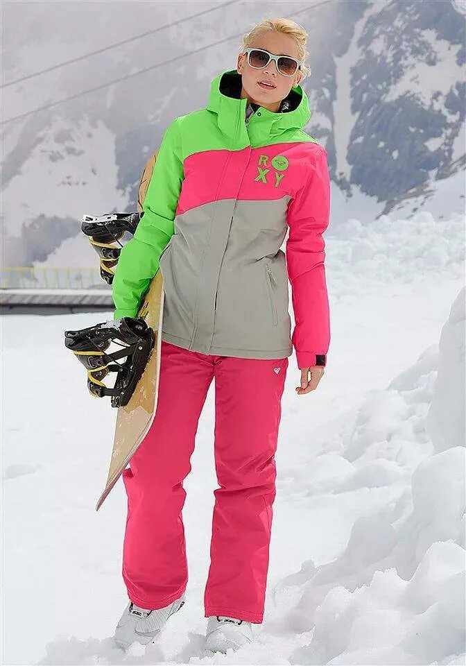 Горнолыжный костюм какой. LAMOST горнолыжный костюм. Яркий горнолыжный костюм женский. Зимняя спортивная одежда для женщин. Зимний горнолыжный костюм спортивный.