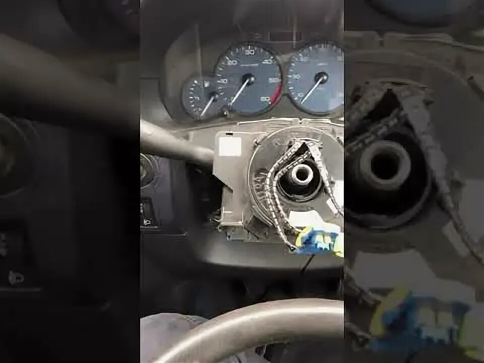 Обрыв шлейфа подрулевого переключателя - Peugeot Partner, 1,4 л, 2010 года своим