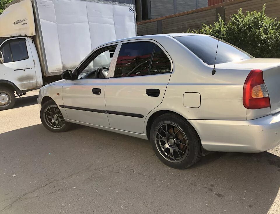 Комсомольская 71а. Рубцовск ул. Hyundai accent 2007г (тагаз). Акцент рубцовск. Хендай акцент 2 поколения.