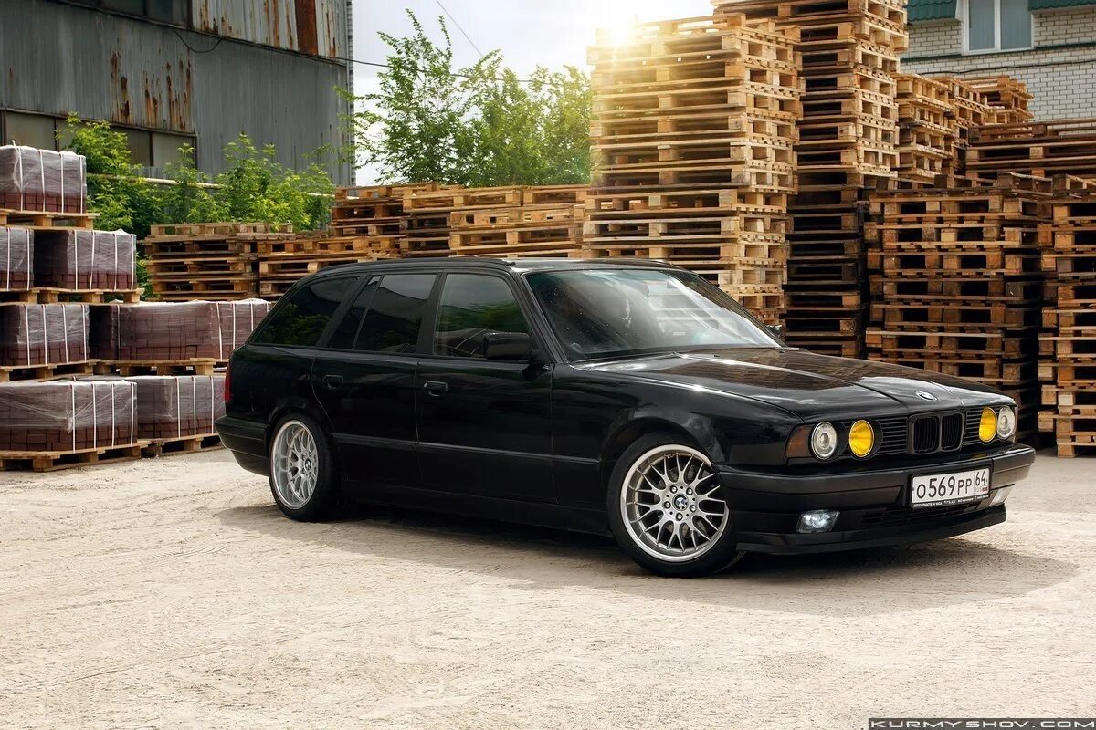 BMW e34 универсал. Е34 универсал. BMW 5 e34 Touring. БМВ 34 универсал. 90 пятерка