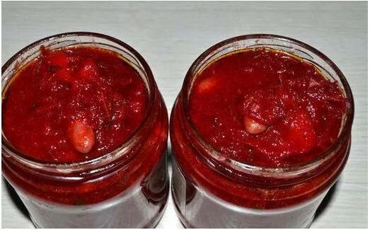 Борщевая заправка на зиму с фасолью рецепт. Борщ с фасолью на зиму. борщ с фасолью в банке. заправка для борща с фасолью. консервированный банка с фасоль для борща фото.