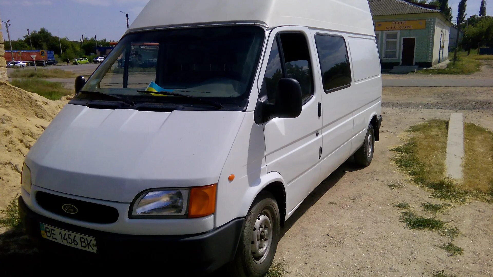 Форд транзит с пробегом россия. Ford Transit 2. Ford Transit 2.5. Ford Transit 2.4. Форд Транзит 2.4 2005.