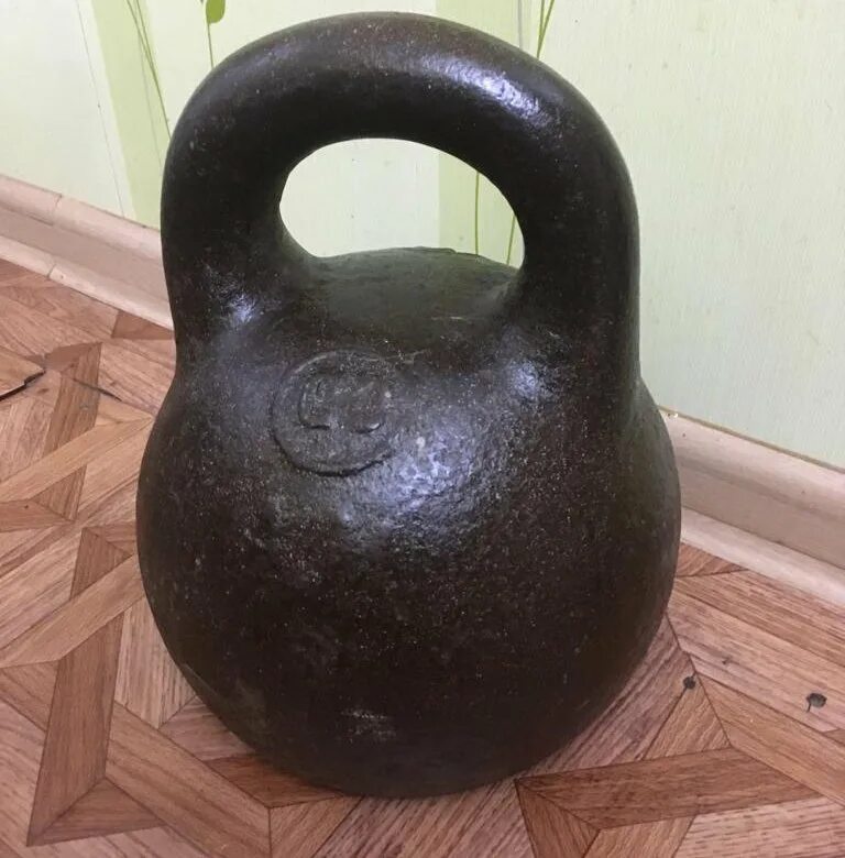 Гиря 32. Гиря 32 кг вфгч. Комплект гирь вфгс 16-32 кг. Гантели 32 кг. Гиря 32.