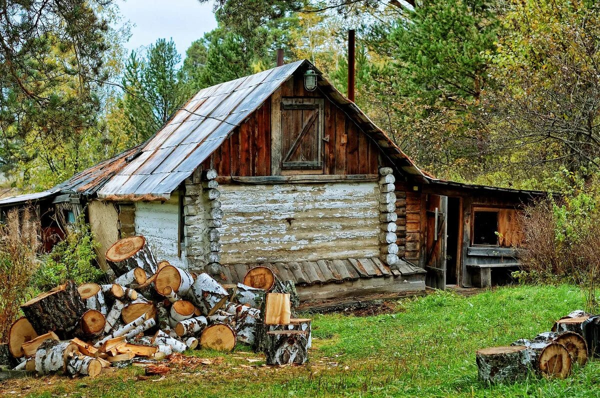 Жизнь в таежной глубинке. Сибирь Тайга глухомань. Таежные деревни Алтая глубинка. Забайкалье Сибирская деревня. Заброшенные Сибирские деревни в тайге.