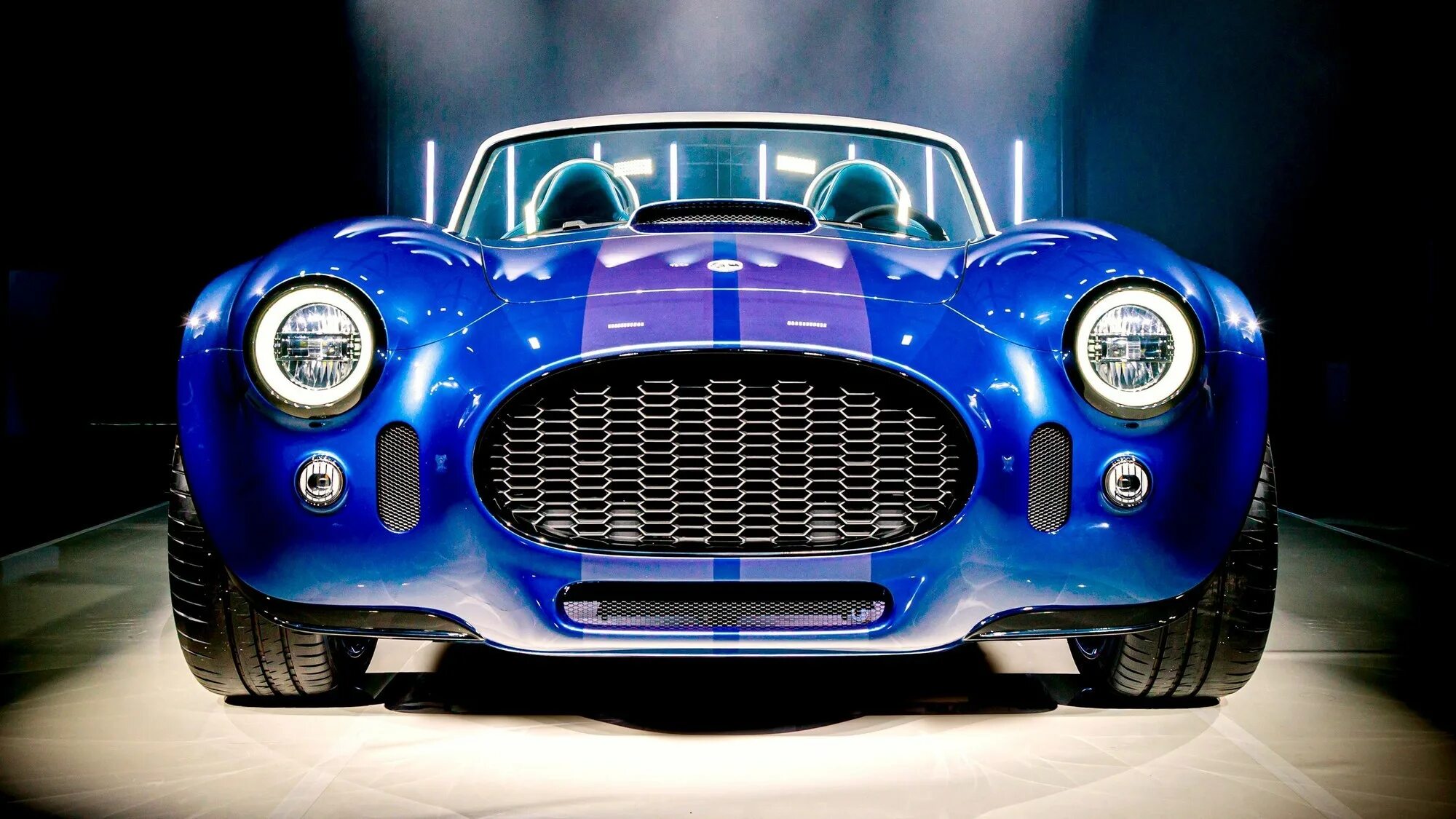 Ac cobra gt roadster 2023. Кондиционер для архивного помещения. Сплит-система hisense"neo premium classic a " as-18hr4smatg015g / as-18hr4smatg015w. Кондиционер lg ac18bq. Кондиционер 5 ton.