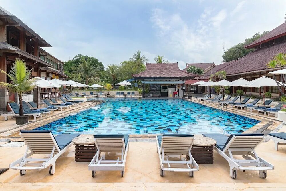 Club hotel rama 4*. Grand hotel rama. Grand istana rama kuta. Grand hotel rama. Гранд истана рама бали фото.