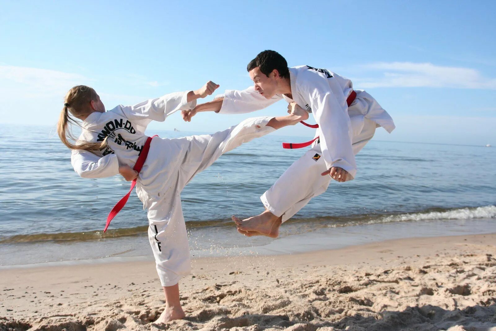 Тхэквондо вк. Боевое искусство тхэквондо ИТФ. Тхэквондо МФТ ИТФ. Taekwondo ITF дети. Тхэквондо картинки.