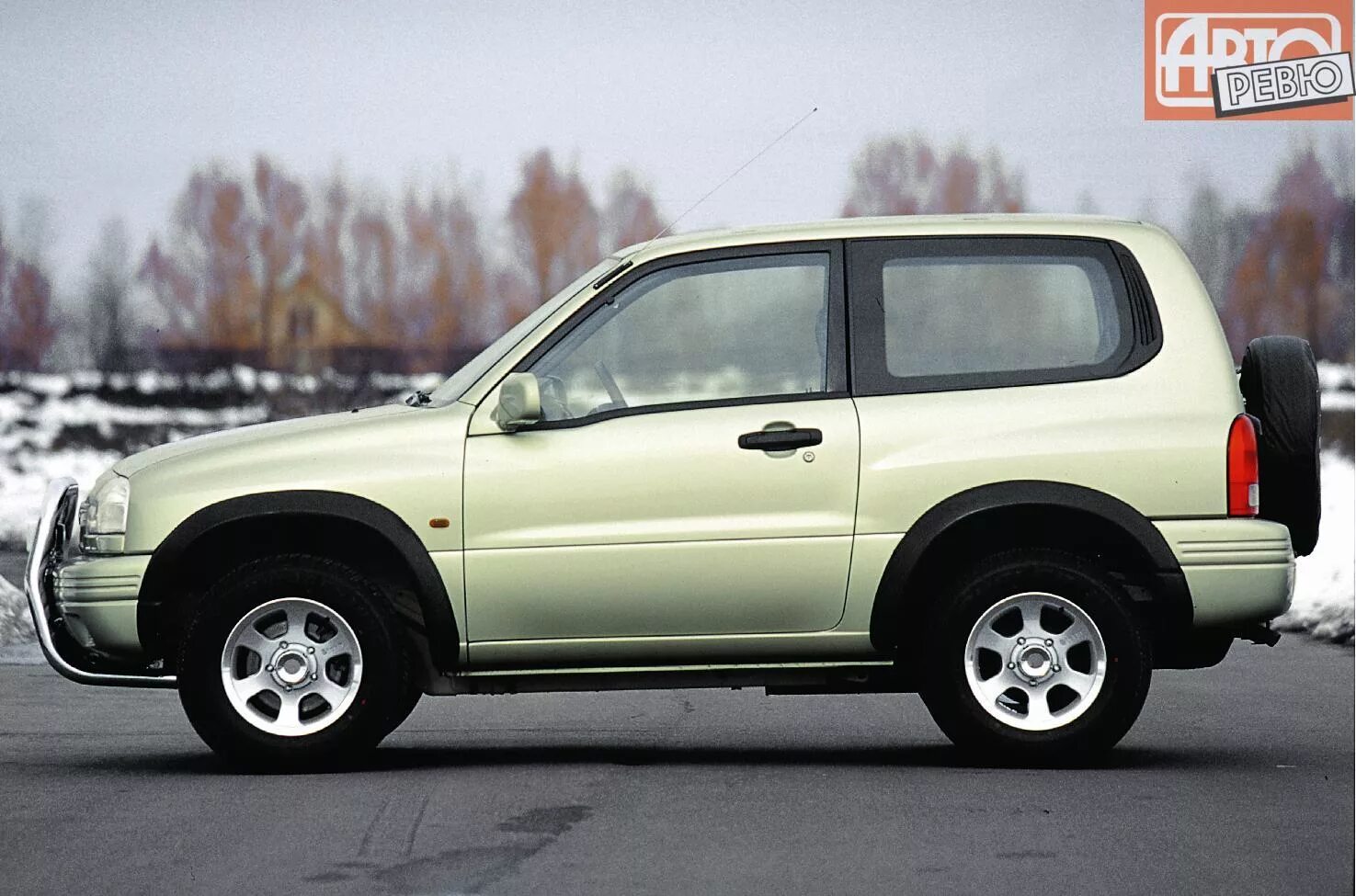 Купить сузуки трехдверный. Suzuki Grand Vitara 1997. Suzuki Vitara 3 дверная. Suzuki Grand Vitara 2 Door. Suzuki Grand Vitara 3 дверная.