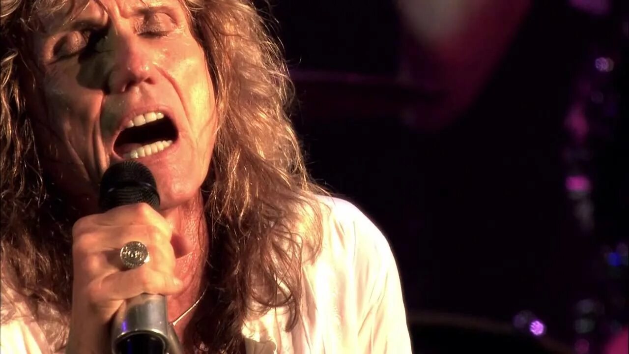 Whitesnake crying in the. Группа whitesnake. whitesnake japan. дэвид ковердейл. made in japan whitesnake.