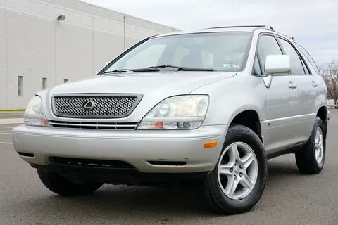 Лексус 2001