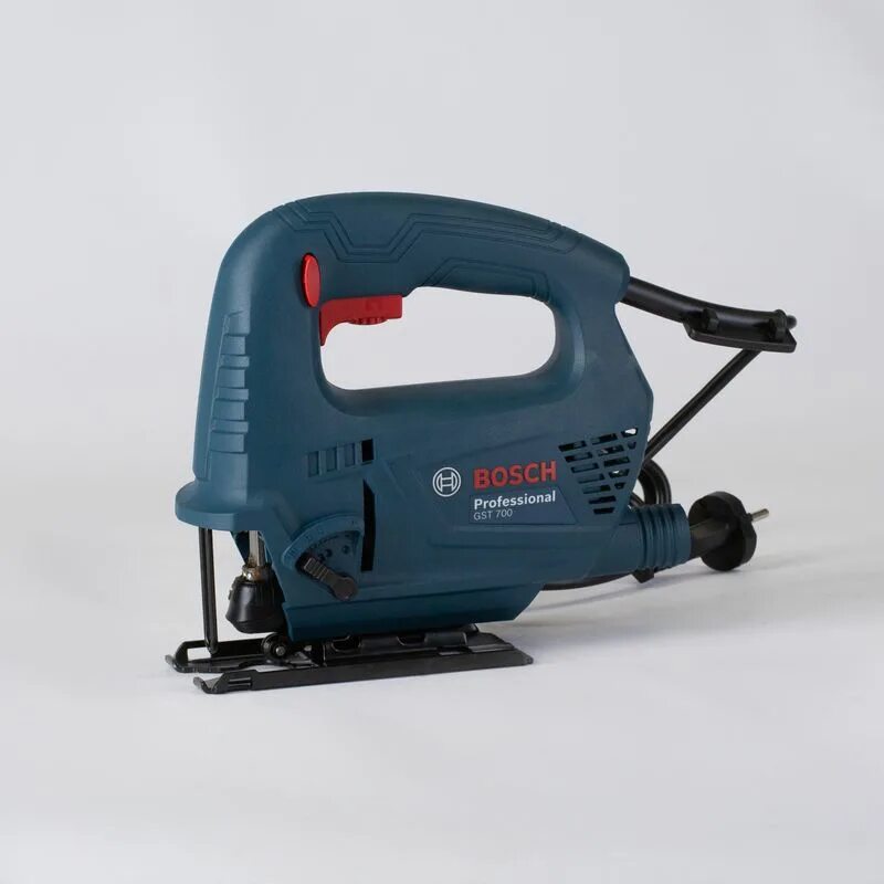 Лобзик bosch gst 700. Лобзик bosch gst 700. Лобзиковая пила gst 700. Выпуклая пила. 601.