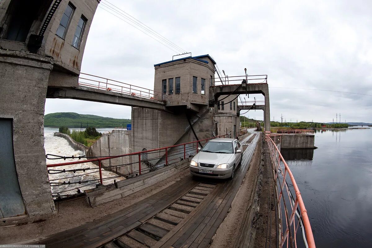 1 комнатные гэс. 1 комнатные гэс. саяно-шушенская гэс туристы. саяно-шушенская гэс. кора-урсдонская гэс.