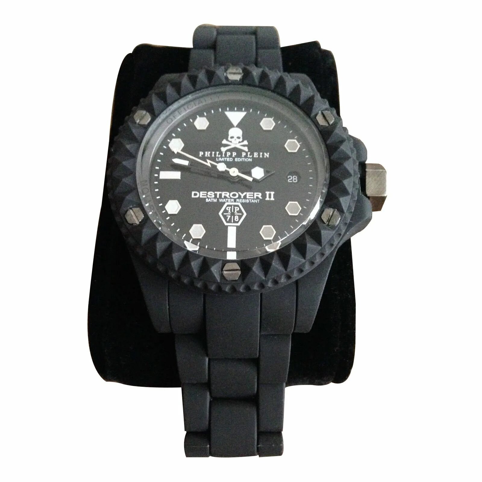 Часы филип плейн. Часы Philipp plein Spitfire. Philipp plein Destroyer 1 часы.