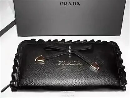 Prada авито. Кошелёк женский натуральная кожа prada. клатч прада женский. мужской клатч prada. кошелёк клатч женский натуральная кожа на молнии прада.