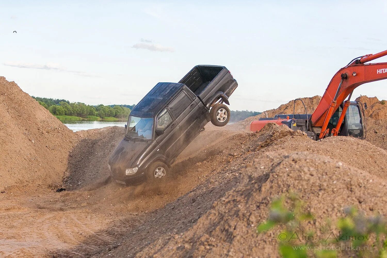 Лесник наезд 2. Лесник car chase. лесник афганский след. фото лесник своя земля.