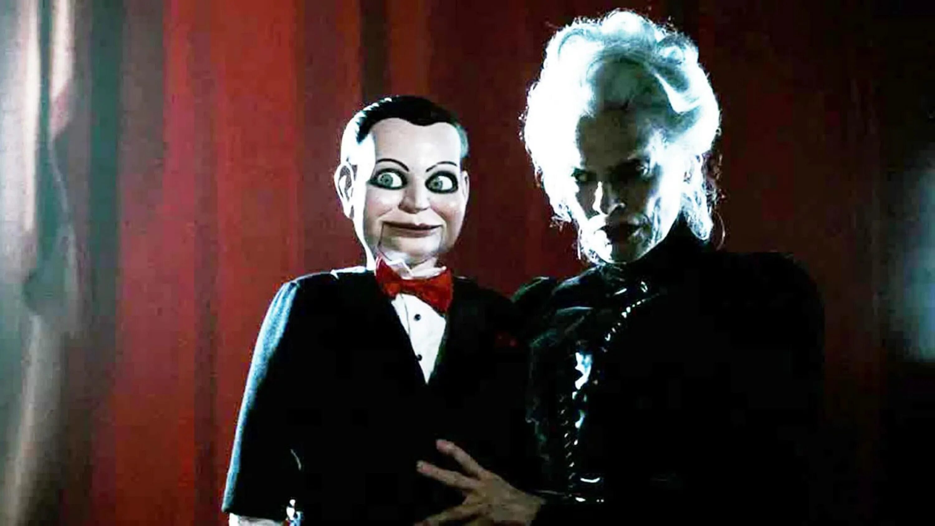 Была та же странная тишина. Мертвая тишина (dead silence), 2006.