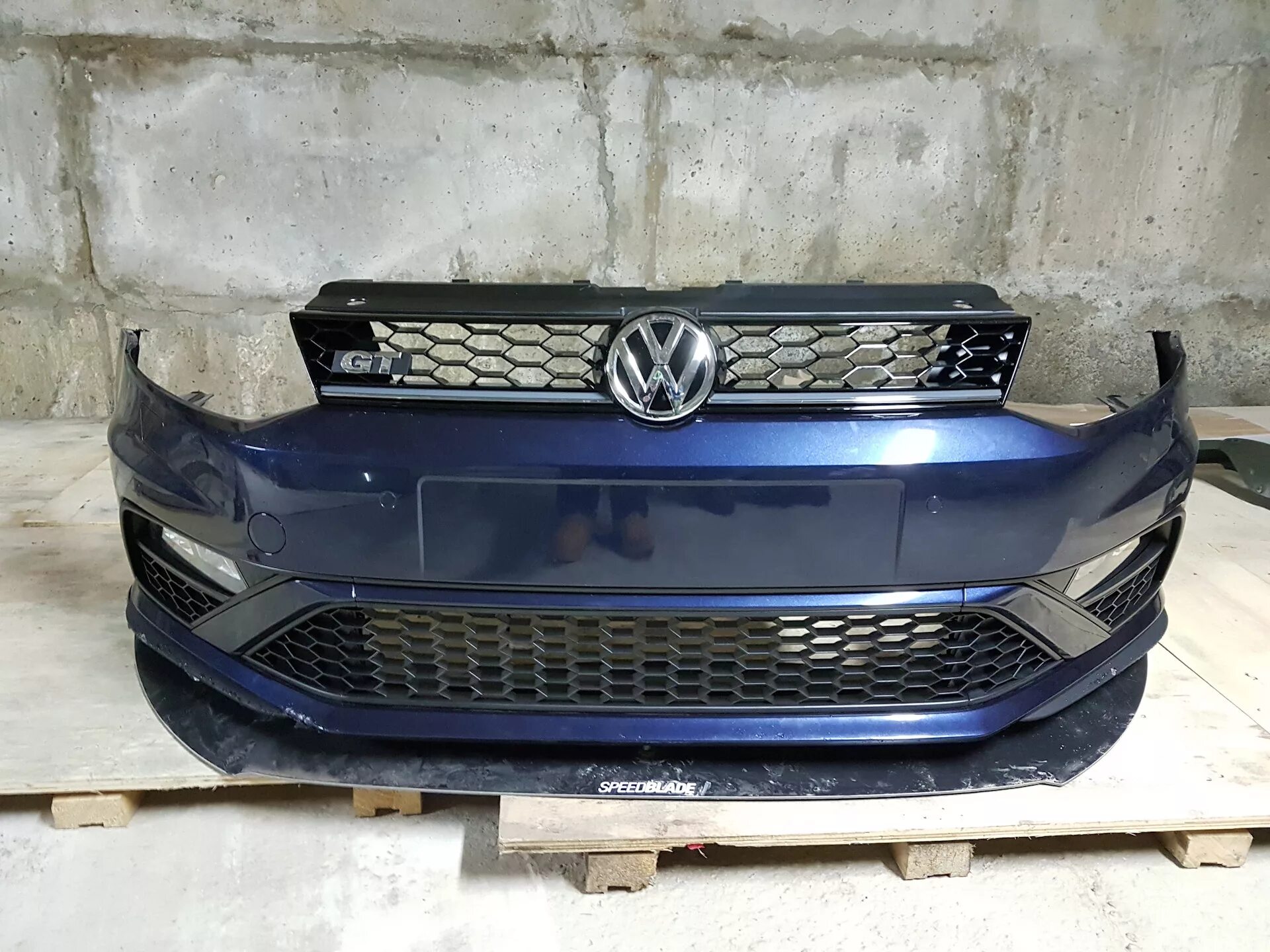 Передний бампер VW Polo gt. Бампер VW Polo gt. Бампер Фольксваген поло 2016 года. Передний бампер VW Polo 2011.