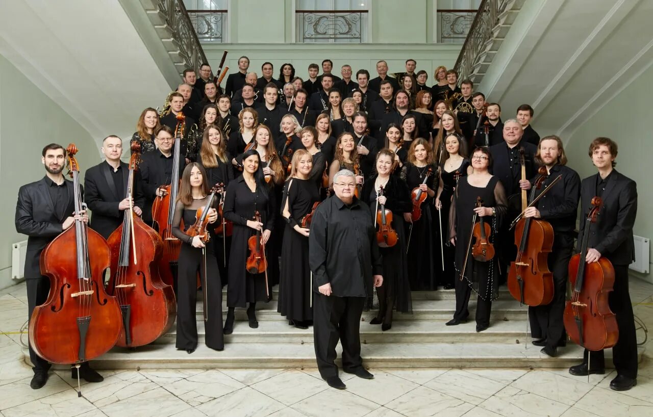 Orchestra петербург. Губернаторский симфонический оркестр санкт-петербурга. симфонический оркестр санкт-петербурга стадлер состав. дирижер симфонического оркестра санкт-петербург. оркестр капеллы санкт-петербурга.