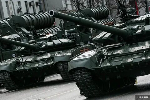 Автомобиль т 90
