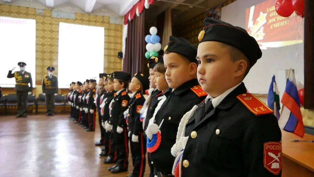 Кадетский класс в школе. 6 кадетский класс. Москва школа 7 кадеты. Кадеты 6 класс. Казачий кадетский класс.