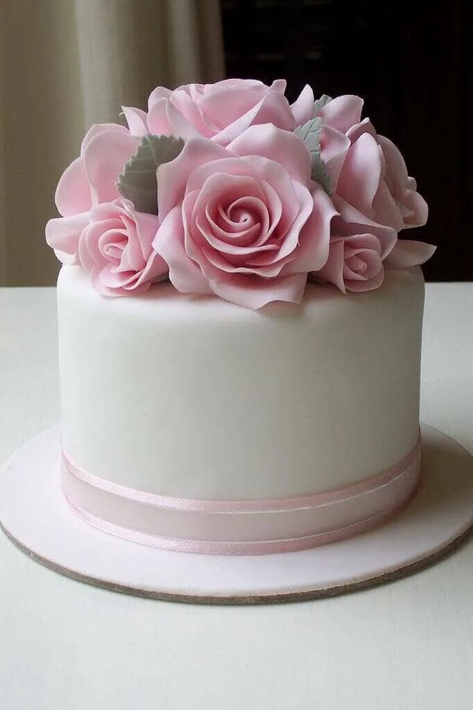 Pin on Cake Ideas Cupcake cakes, Floral cake, Cake