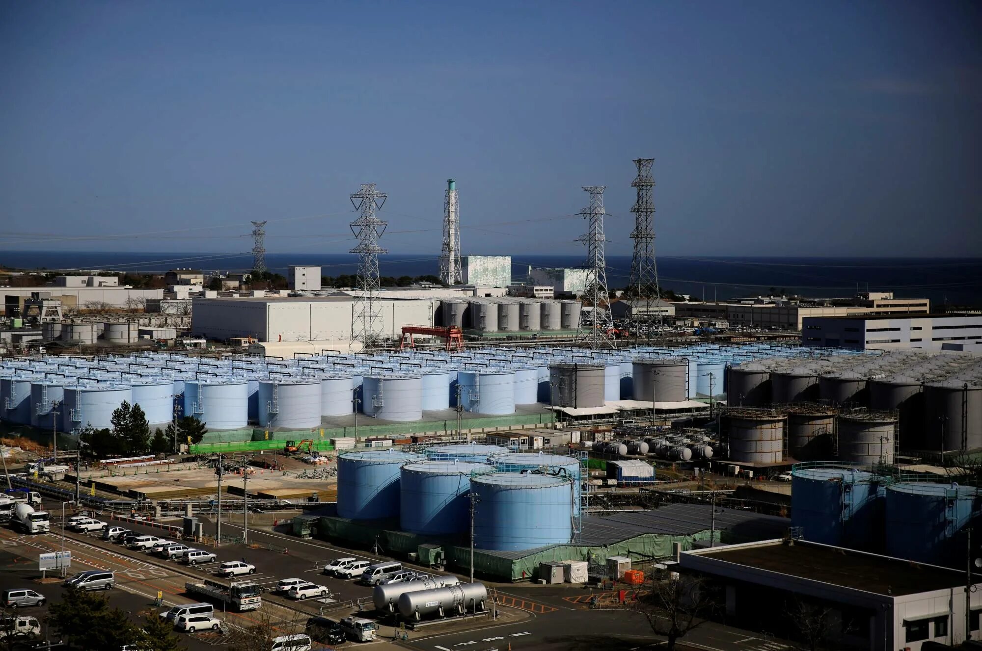 Сбросы аэс. АЭС Фукусима-1. Атомная станция Фукусима 1. Авария на АЭС Фукусима-1. Фукусима 2022 АЭС.