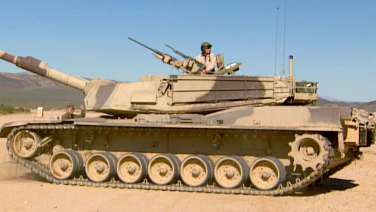 Абрамс против Шермана. Abrams Tank and Sherman m4. Italeri m1a1. Abrams от Italeri. Т 72 против абрамса