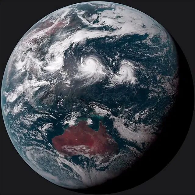 NASA опубликовало полное фото Земли
