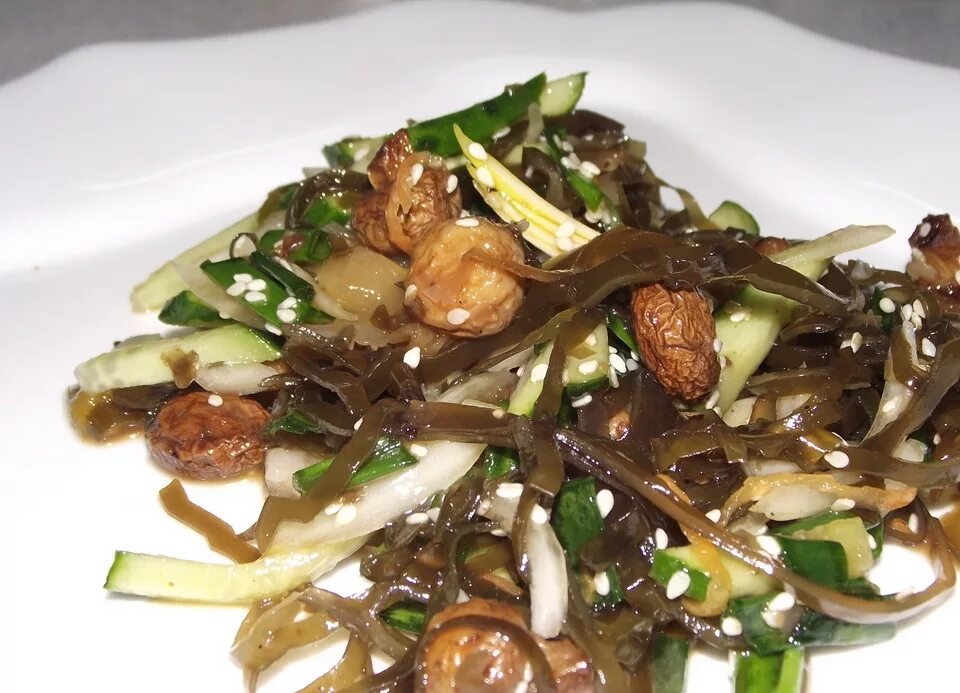 Ламинария салат из морской капусты. Приготовление морской капусты. Какие блюда можно приготовить из морской капусты. Какие блюда можно приготовить из морской капусты. Какие блюда можно приготовить из морской капусты.