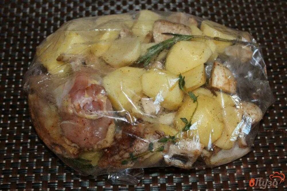 Курица картошка грибы в духовке в рукаве