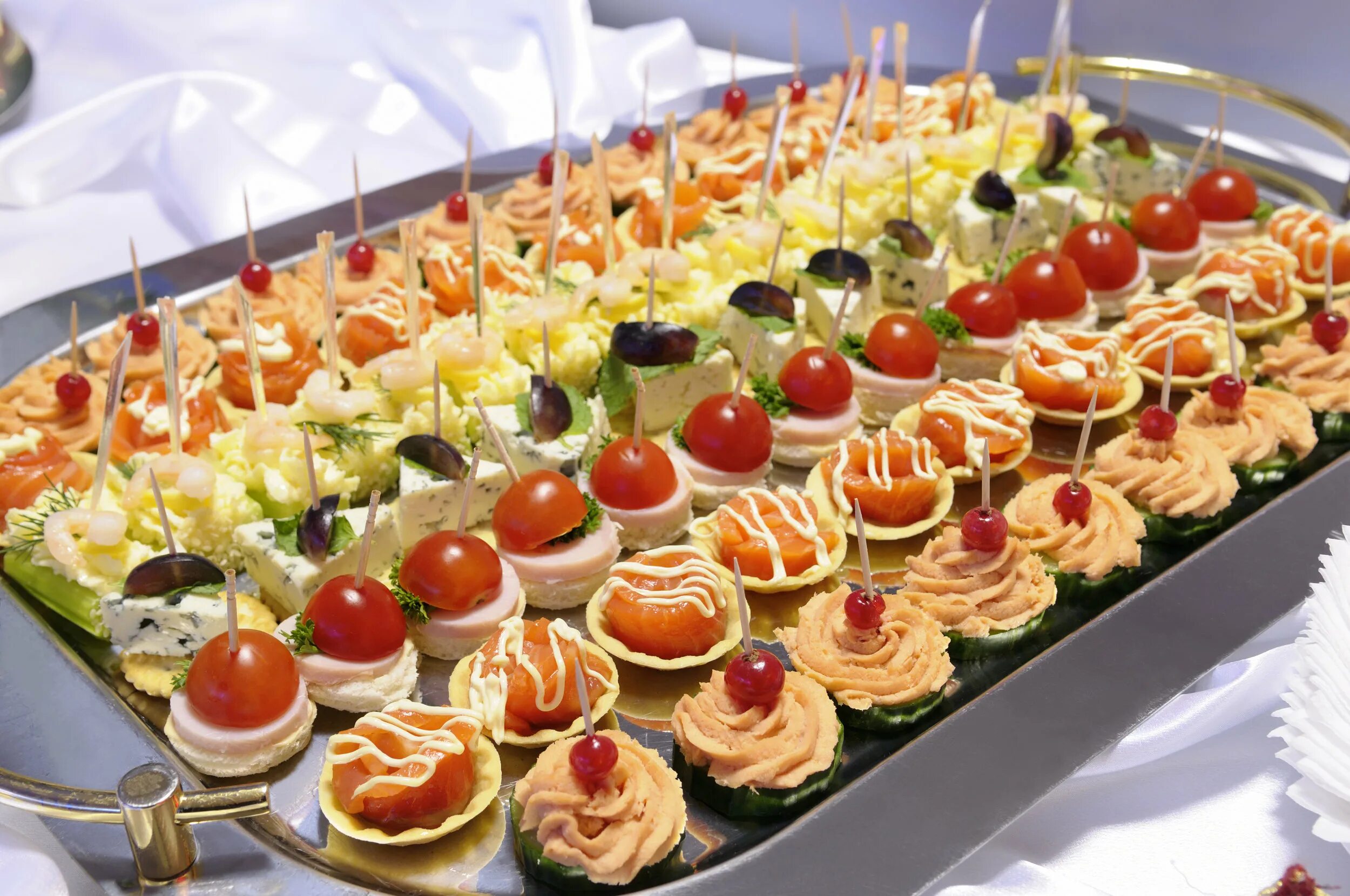 Закуски на праздничный стол 1000 menu: найдено 82 изображений