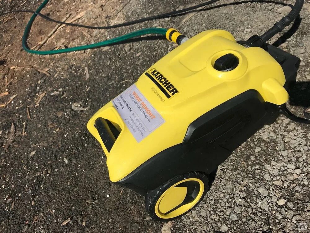 Лучшие мойки высокого давления для авто. Керхер k5 Compact. Karcher k 5 Compact. Мойка высокого давления Karcher k5. Мойка высокого давления кёрхер к9.