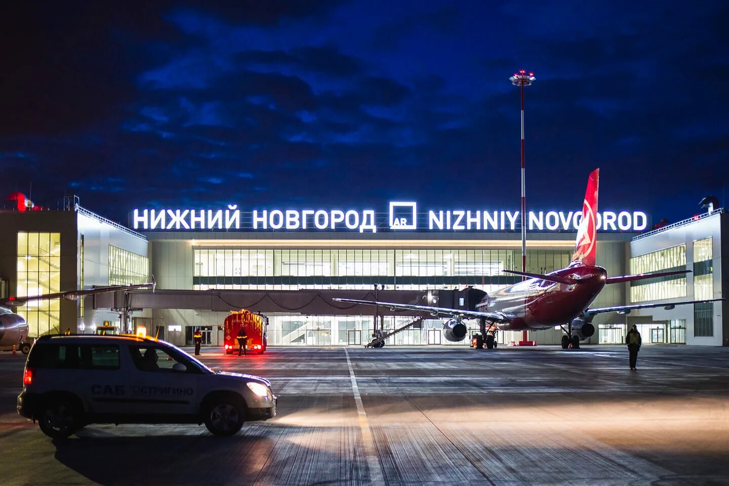 Аэропорт в нижнем новгороде название. Нижний новгород аэропорт стригино зимой. Нижегородский аэропорт стригино. Нижний новгород аэропорт стригино зимой. Стригино нижний новгород.