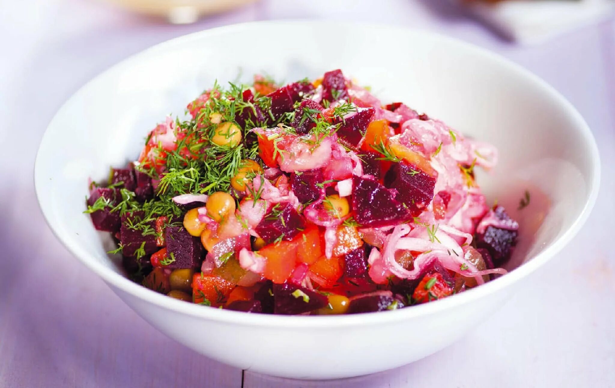 Приготовление винегрета. Салат винегрет овощной. Салат винегрет ~ 1кг. Винегрет. Винегрет с яблоком.