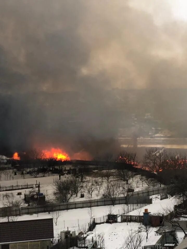 Пожар в Старом Осколе. Пожар в Старом Осколе 7.05.2022. Пожар на ЖД вокзале. Пожар в Старом Осколе 26.10. Старый оскол новости сегодня взрыв