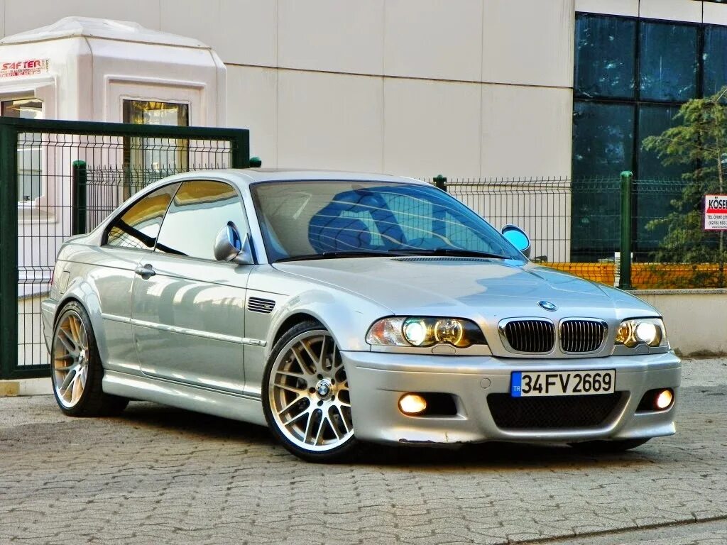 Кузов е46. БМВ 3 е46. Е 46 кузов БМВ. BMW 3 46 кузов. Кузов BMW e46.