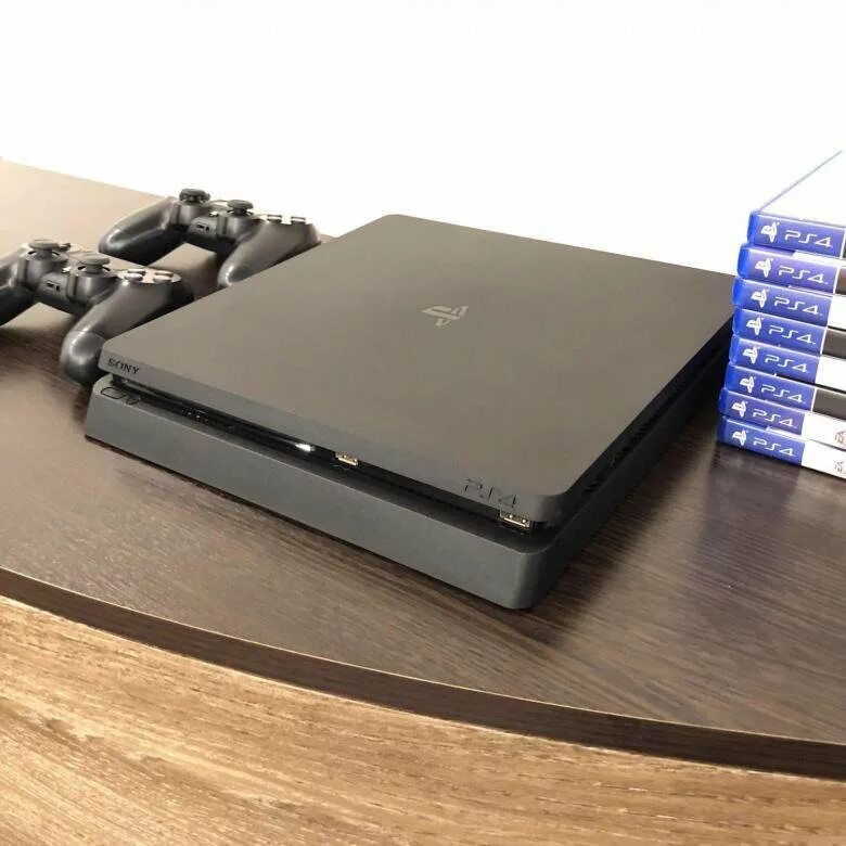 Sony ps4 Slim 1tb. Сони ПС 4 слим 1 ТБ. Плейстейшен 4 слим 1 ТБ комплектация. Плейстейшен слим 3 на терабайт.