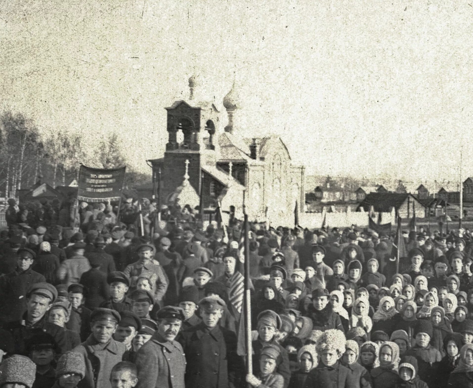 Православные большевики. Старообрядческий храм в Шуе Ивановской области. Шуя Старообрядческая Церковь. Старообрядческий храм Иваново. Старообрядческая Церковь Иваново Старообрядческая Церковь.