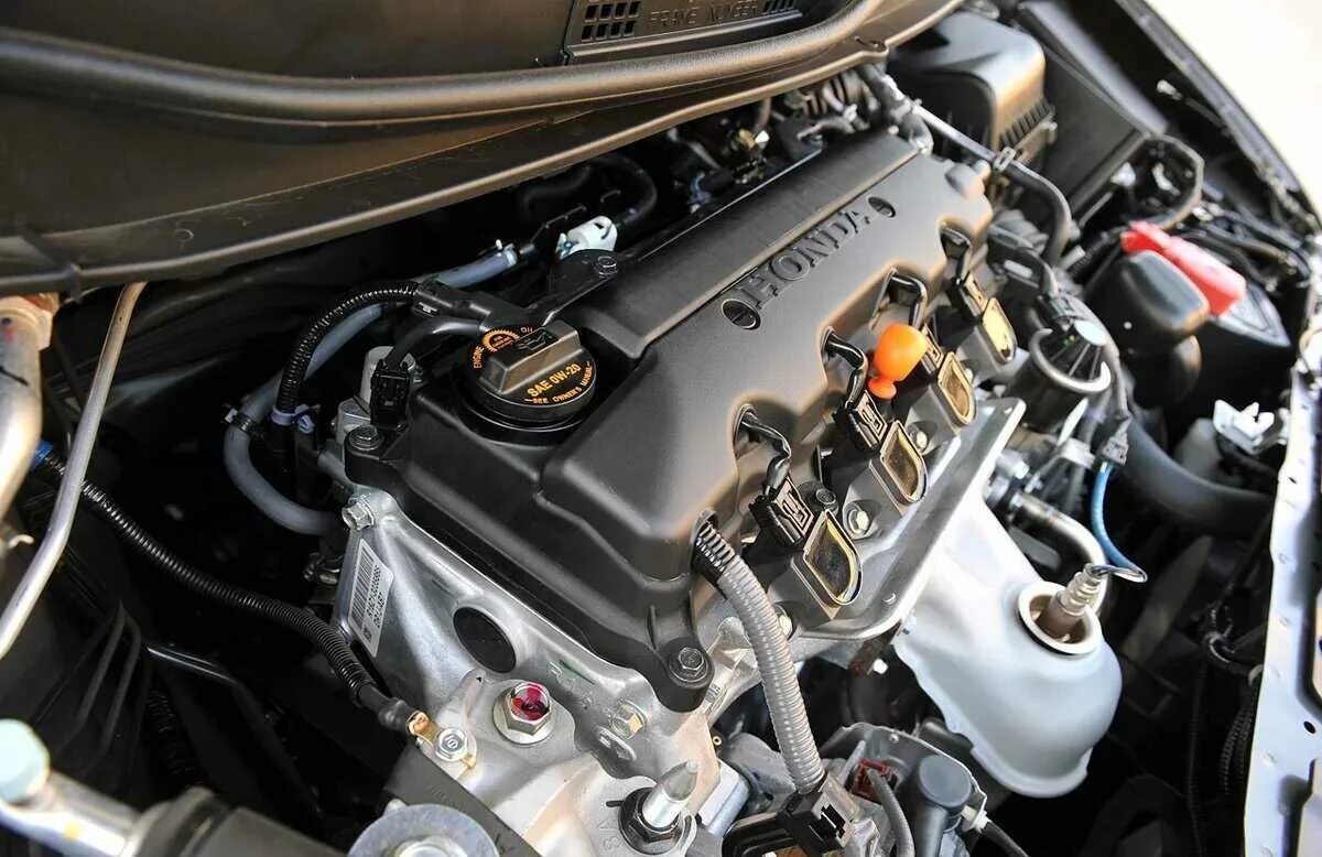 Мотор хонда цивик 1. 8 4д. 8 2008. 8. Honda r18a.