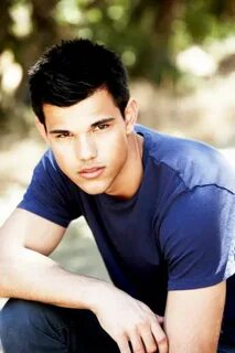 Taylor lautner net worth